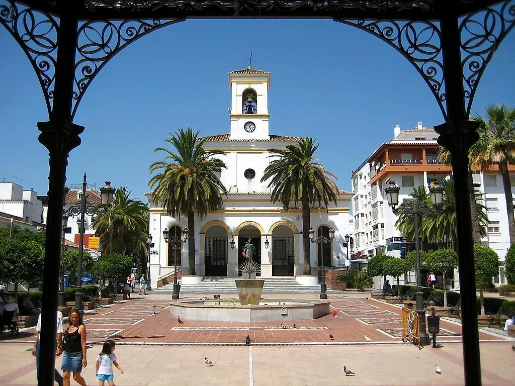 Hotel Avenida 31 Marbella 2*,